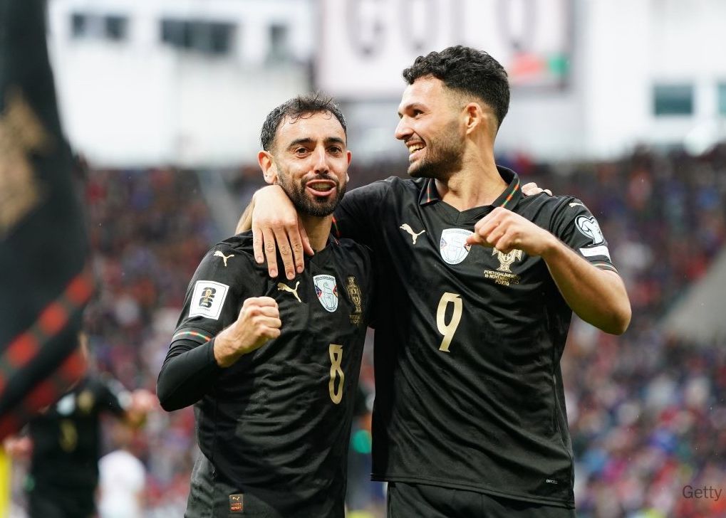 葡萄牙战亚美尼亚全场数据：盘球率76-24，打门26-3