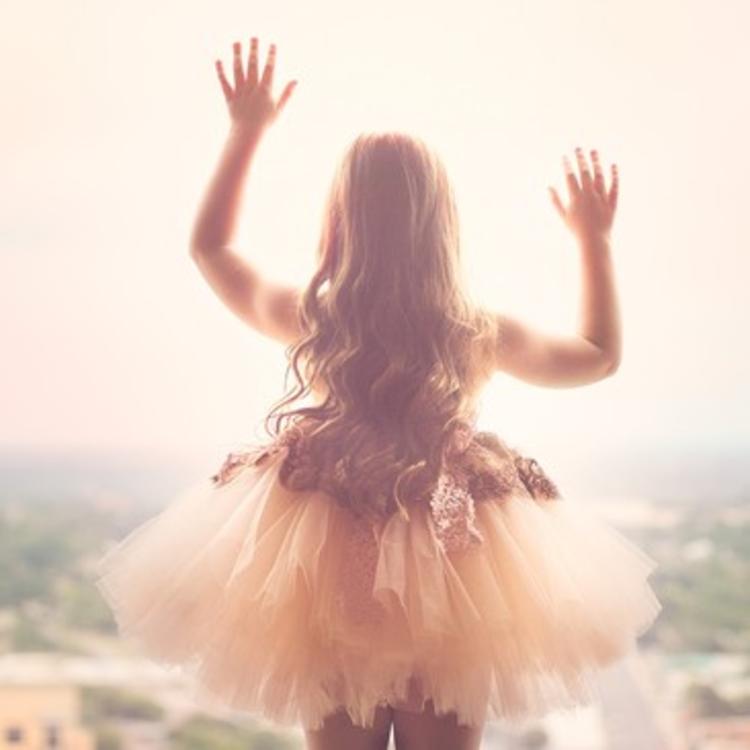 6686体育铜牌作者Claire