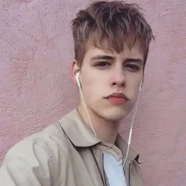 6686体育海外作者Octavia