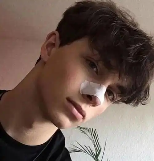 6686体育银牌作者Evelyn