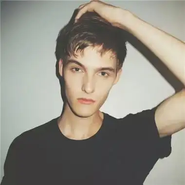 6686体育银牌作者Una