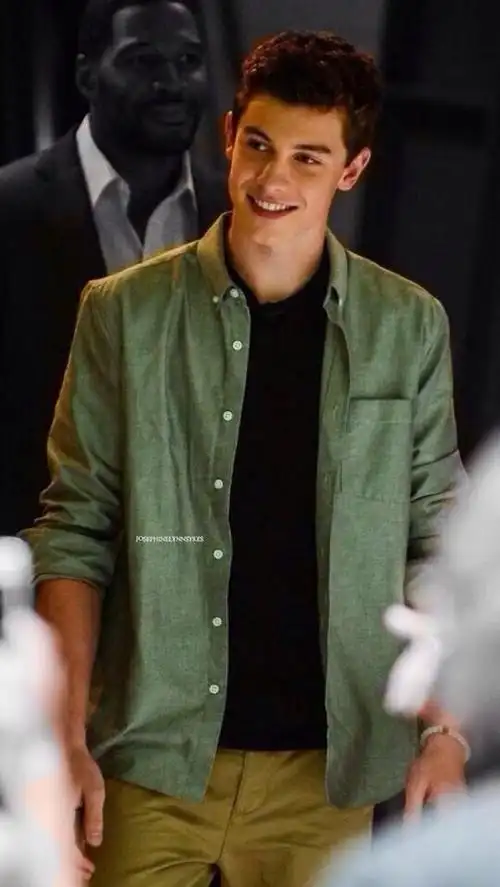 6686体育钻石作者Esme